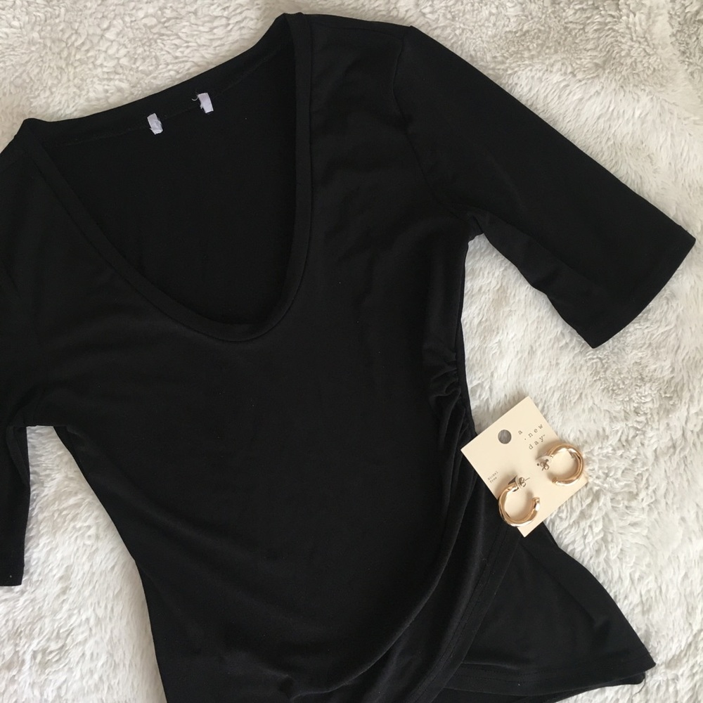 🌺Leith black top